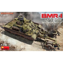 Tanque BMR-1 Late Mod. with KMT-7 1/35